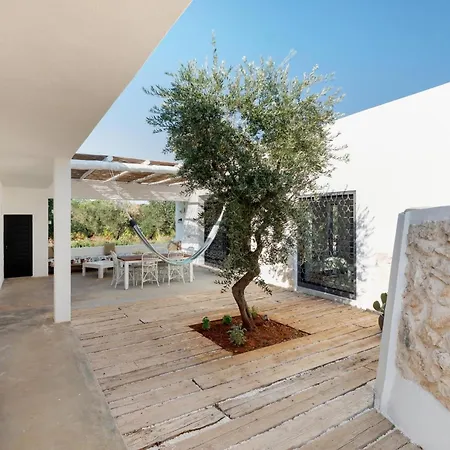 Trullo Delle Stelle With Private Остуни