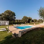 Trullo Delle Stelle With Private Feriehus Ostuni
